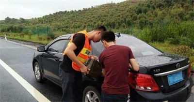 中方汽车送油送水